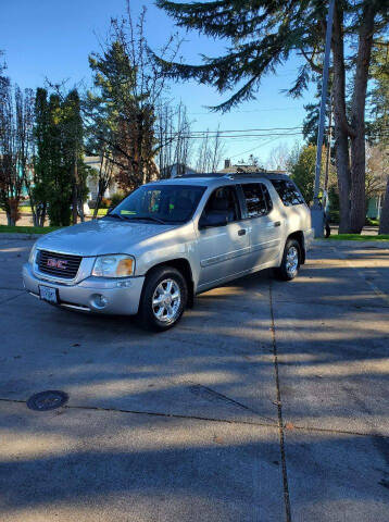 2004 GMC Envoy XUV for sale at Viking Motors in Medford OR