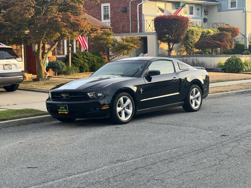 2010 Ford Mustang for sale at Reis Motors LLC in Lawrence NY