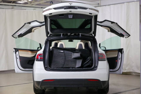 2021 Tesla Model X Performance