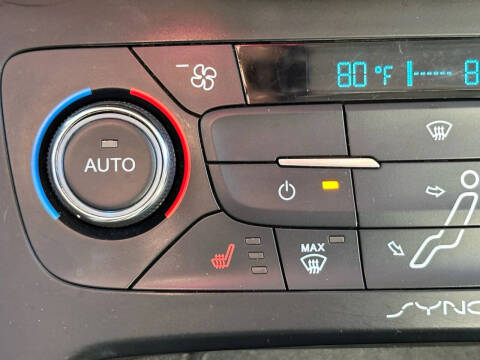 2017 Ford Focus Titanium