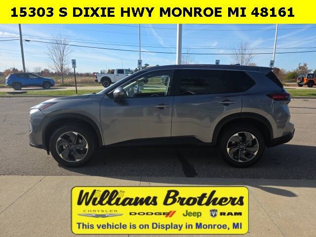 2024 Nissan Rogue SV