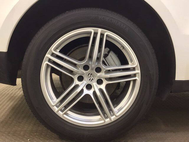 2017 Porsche Macan S