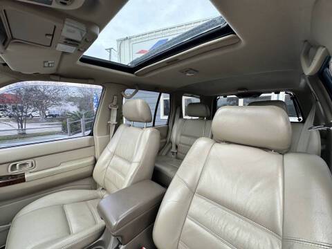 2000 Nissan Pathfinder LE