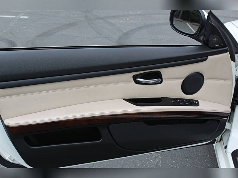 2011 BMW 3 Series 335i