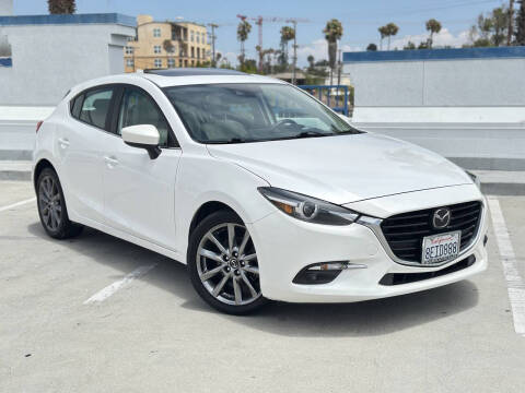 2018 Mazda MAZDA3 Grand Touring