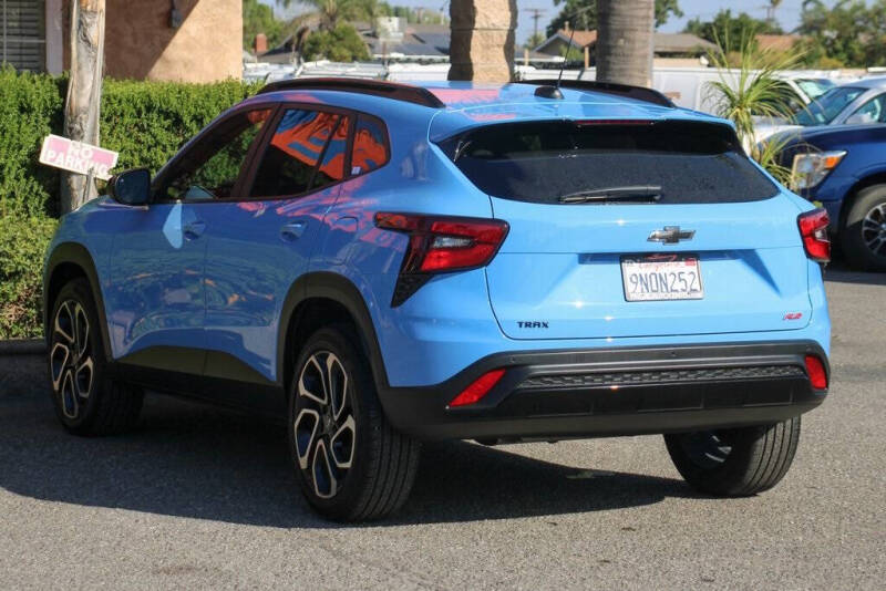 2024 Chevrolet Trax RS