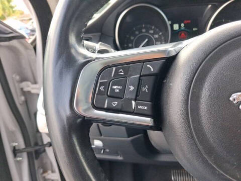 2019 Jaguar E-PACE P250 SE