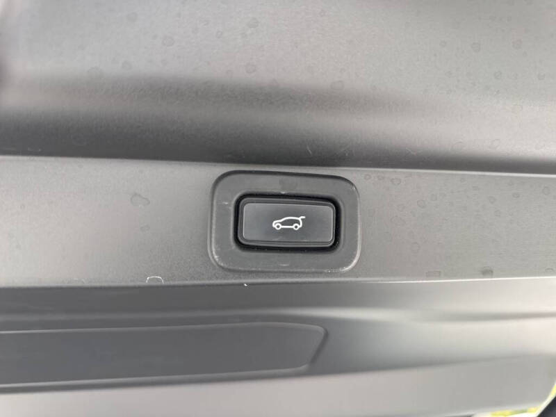 2023 Land Rover Range Rover P400 SE