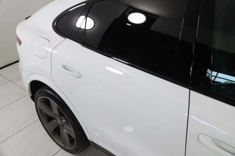 2023 Porsche Cayenne