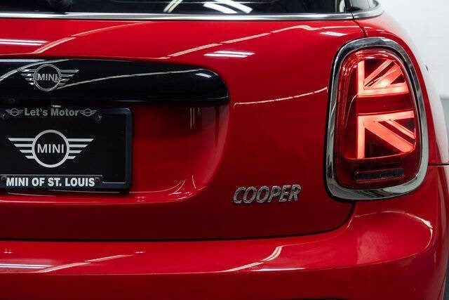 2023 MINI Hardtop 2 Door Cooper