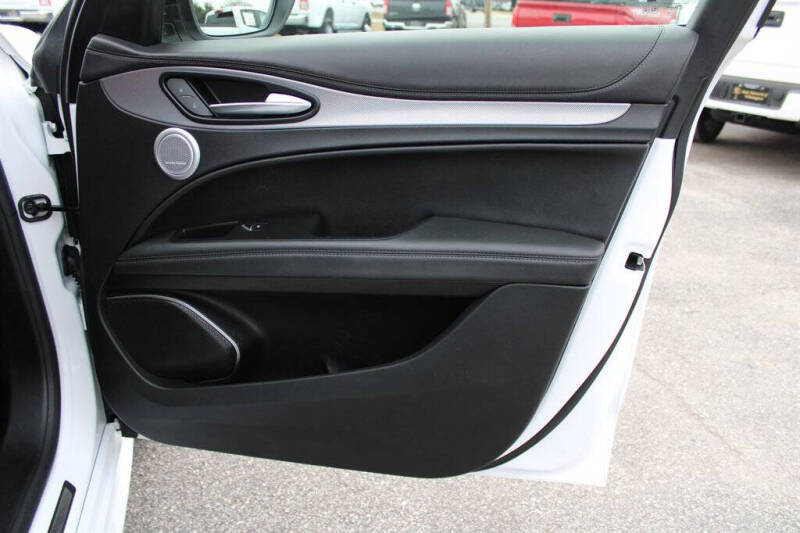 2023 Alfa Romeo Stelvio Ti