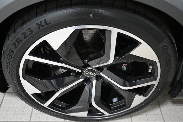 2024 Audi RS Q8 4.0T quattro