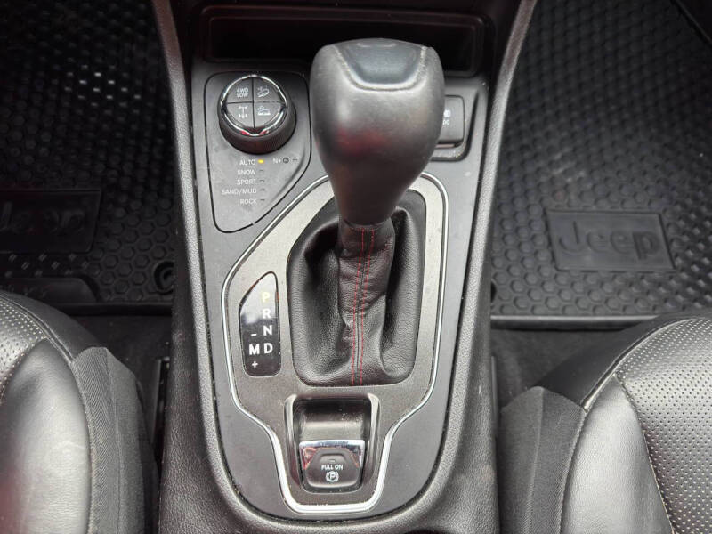 2019 Jeep Cherokee Trailhawk