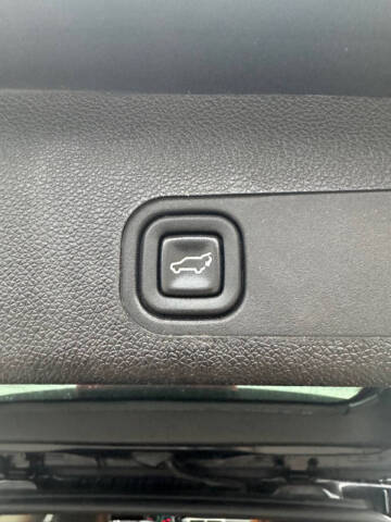 2012 GMC Yukon Denali