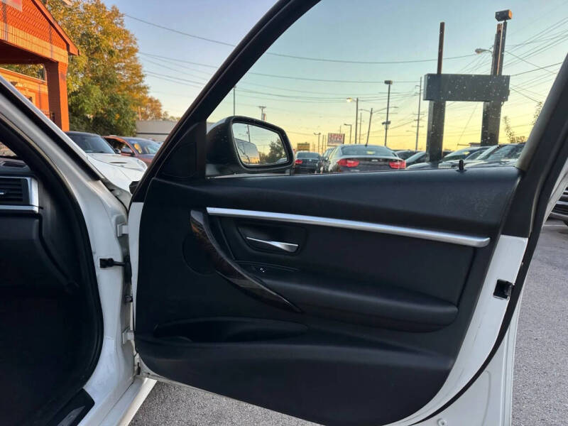 2016 BMW 3 Series 328i