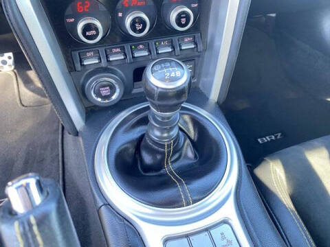 2017 Subaru BRZ Series.Yellow