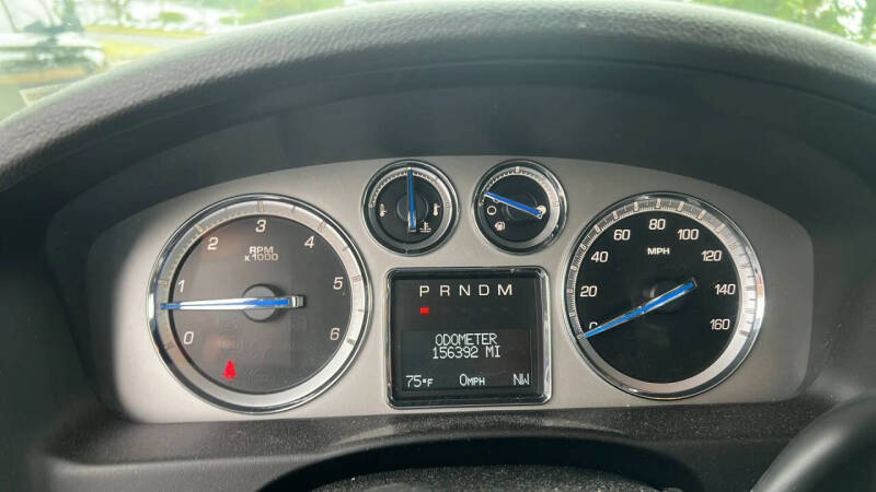 2010 Cadillac Escalade Luxury