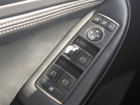 2018 Infiniti QX30 Essential