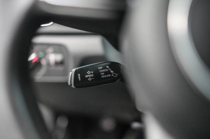 2017 Audi Q3 2.0T Premium