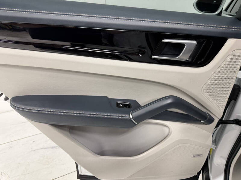 2020 Porsche Cayenne