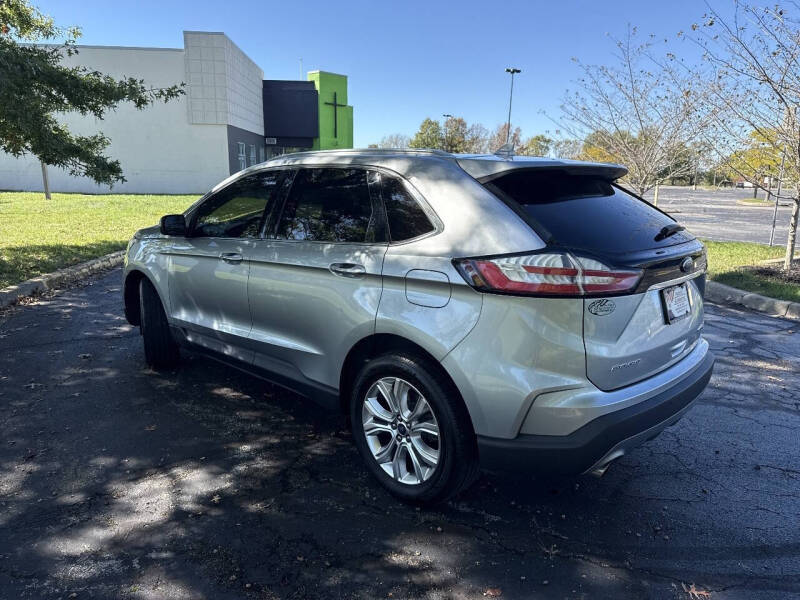 2020 Ford Edge Titanium