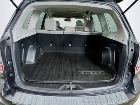 2016 Subaru Forester 2.5i