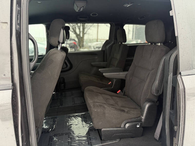 2016 Dodge Grand Caravan SE Plus