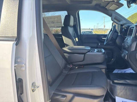 2026 Chevrolet Silverado 3500HD CC Work Truck