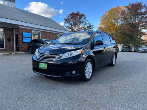 2015 Toyota Sienna XLE 7-Passenger