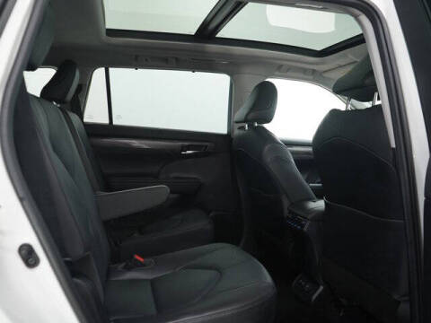 2020 Toyota Highlander Platinum