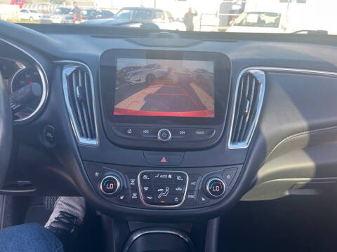 2017 Chevrolet Malibu Premier