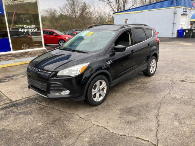 2016 Ford Escape SE's photo