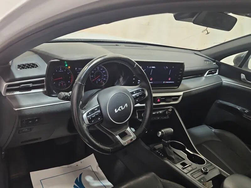 2022 Kia K5 GT-Line