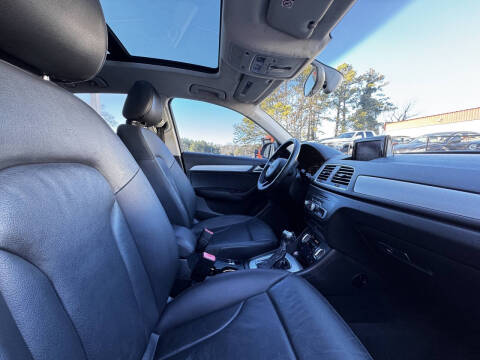 2015 Audi Q3 2.0T Premium Plus