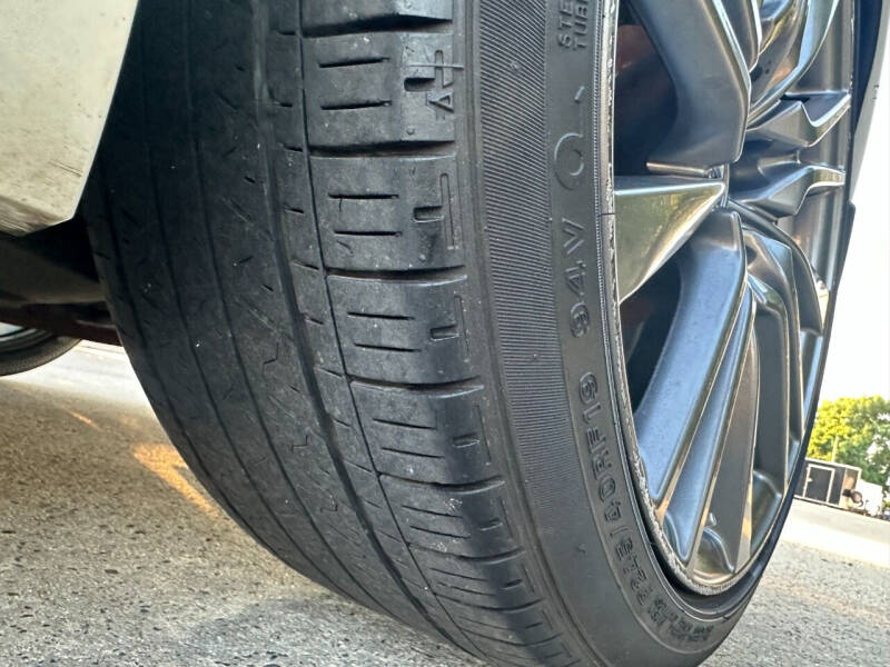 2017 Infiniti Q60 Red Sport 400