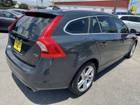 2015 Volvo V60 T5 Drive-E Premier
