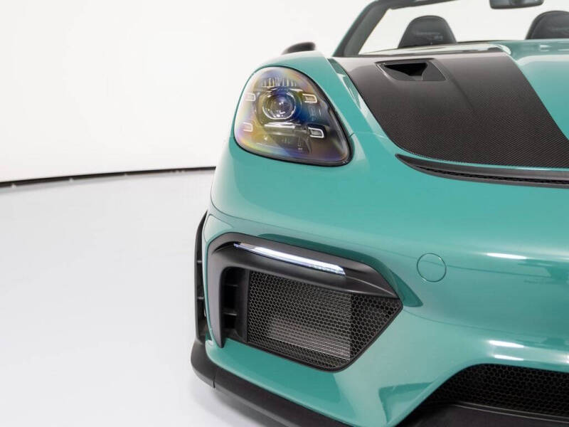 2024 Porsche 718 Boxster Spyder RS