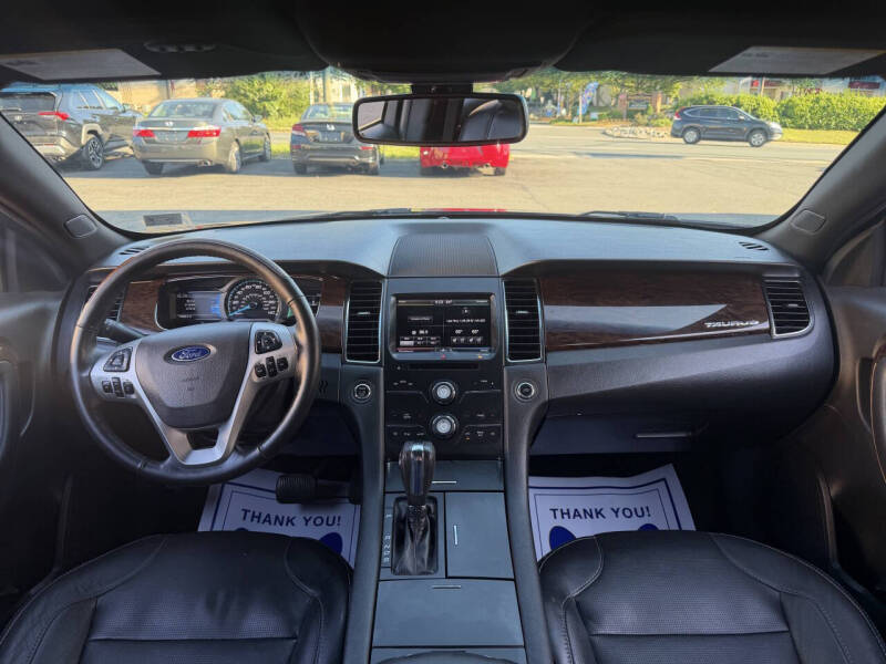 2014 Ford Taurus Limited