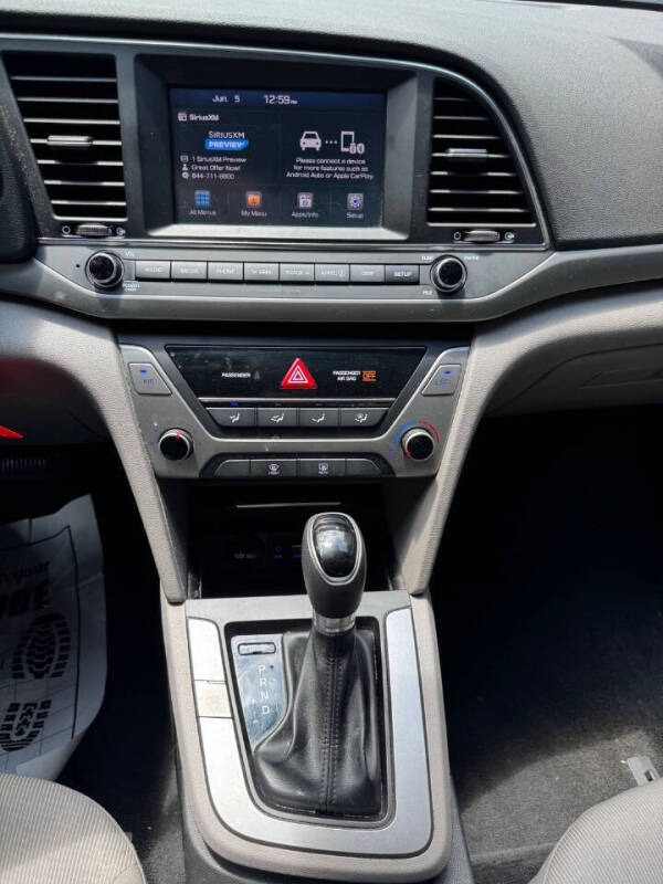 2018 Hyundai Elantra SEL