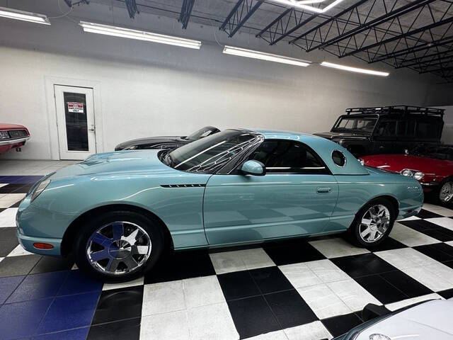 2002 Ford Thunderbird Deluxe