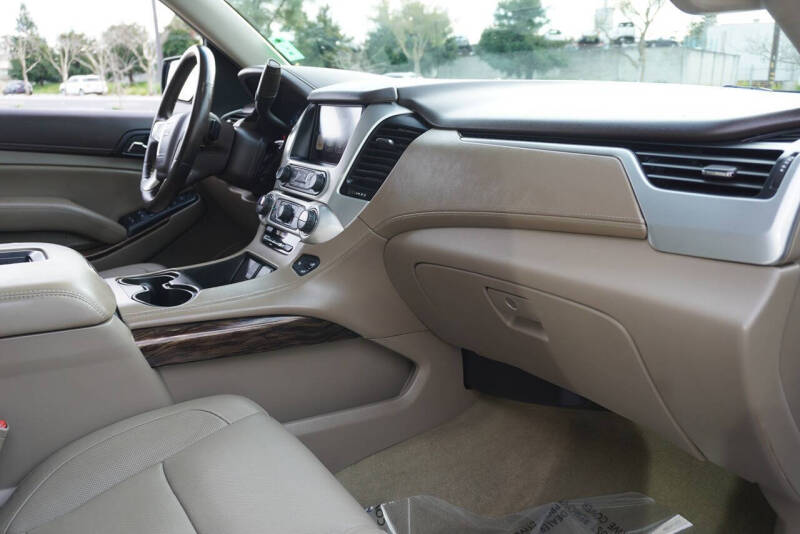 2017 GMC Yukon SLT