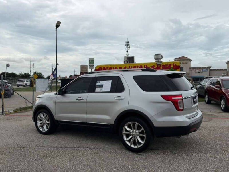 2012 Ford Explorer XLT