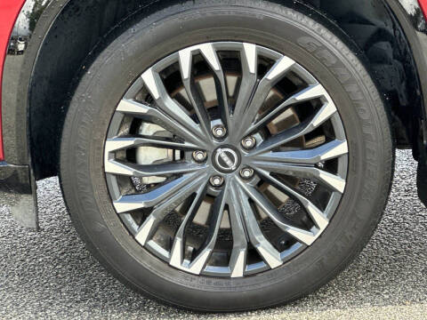 2025 Nissan Rogue Platinum