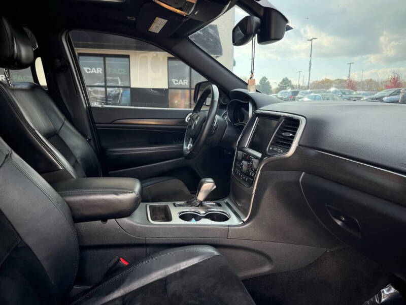 2017 Jeep Grand Cherokee Altitude