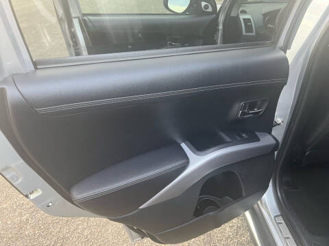 2011 Mitsubishi Outlander XLS