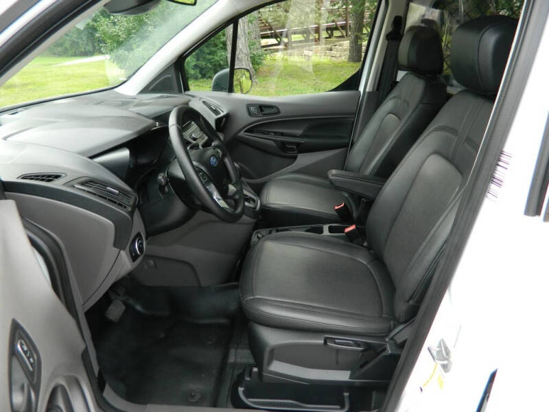 2022 Ford Transit Connect XL