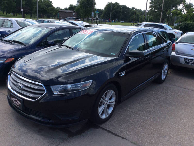 2016 Ford Taurus SE