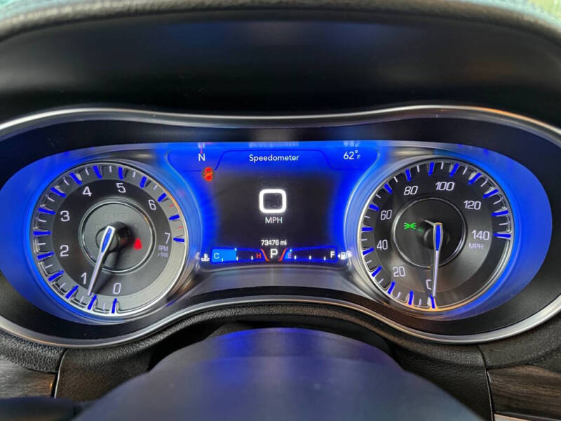 2020 Chrysler 300 Touring