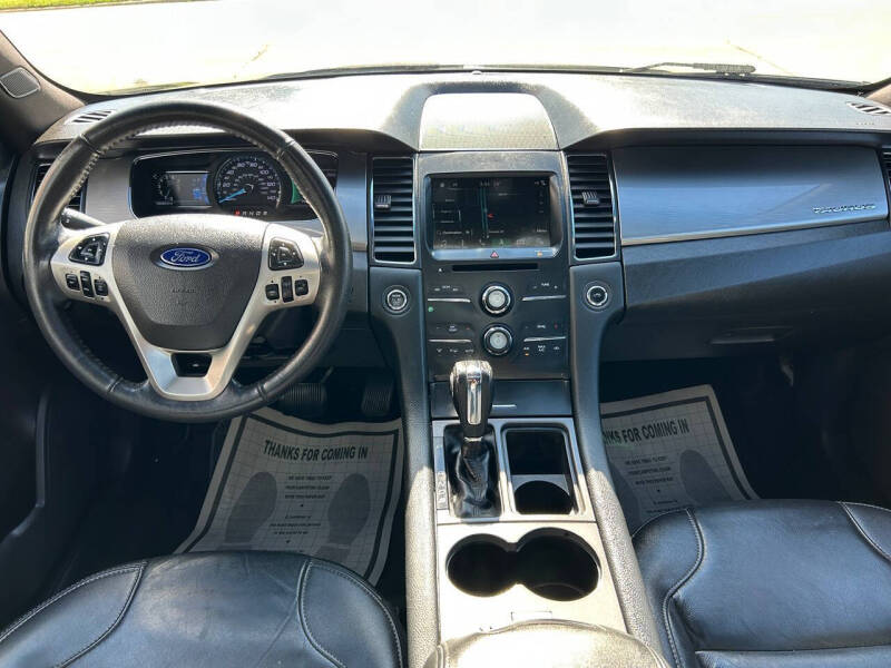 2019 Ford Taurus SEL