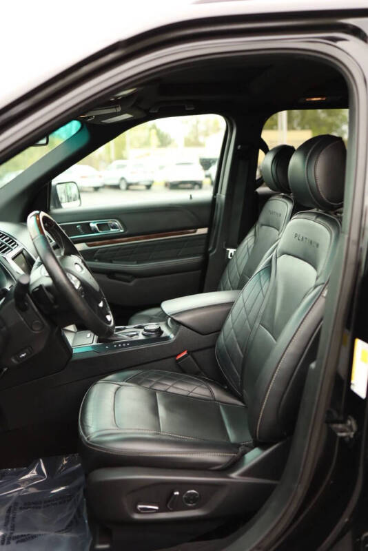 2016 Ford Explorer Platinum